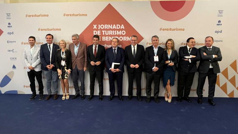 Benidorm acoge la X Jornada de Turismo de la Asociación Valenciana de Empresarios, AVE