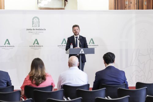 Ayuntamiento y Junta de Almería lanzan la App ‘Descubre Almería’ para potenciar el destino turístico ‘Almería Ciudad’