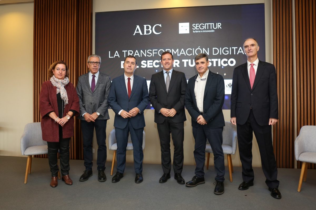 Velázquez: “El turismo de calidad pasa por la transformación digital, el uso de las nuevas tecnologías y una agenda cultural a la altura”