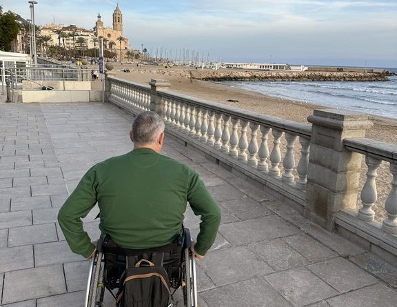 Sitges elabora un Plan Estratégico de Turismo Accesible