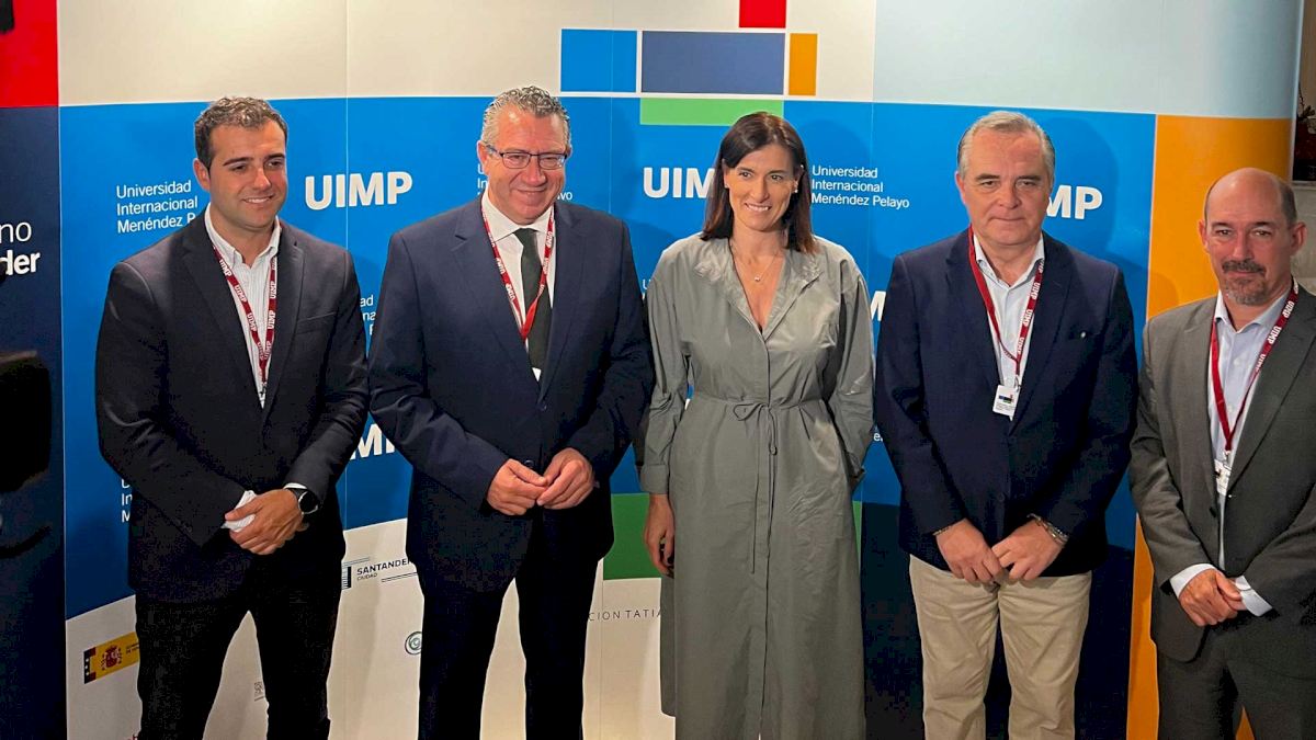 Santander, Benidorm y Sevilla comparten en la UIMP sus retos como destinos turísticos inteligentes