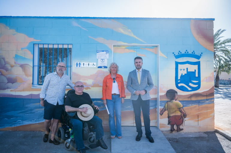 Las playas de Málaga de Pedregalejo, la Malagueta y misericordia incorporan aseos para personas ostomizadas