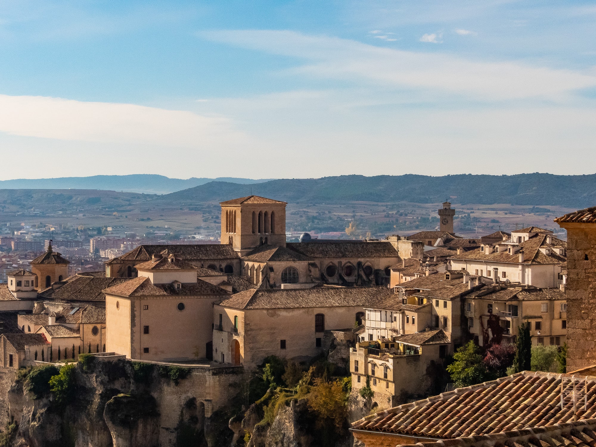 La ciudad de Cuenca renueva el distintivo Destino Turístico Inteligente Adherido y ya cuenta con un nuevo informe de diagnóstico y plan de acción DTI 2024-2026