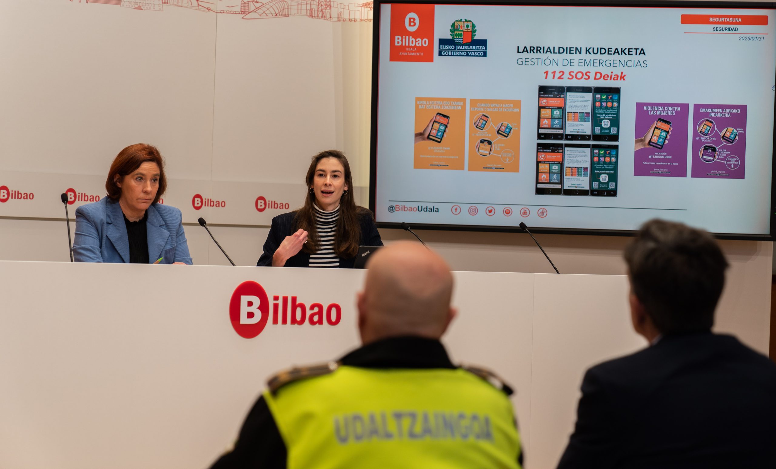 El Ayuntamiento de Bilbao promueve el uso de la aplicación móvil de SOS Deiak, que proporciona avisos integrales, geolocalización avanzada en caso de emergencia y funciona en zonas con poca cobertura